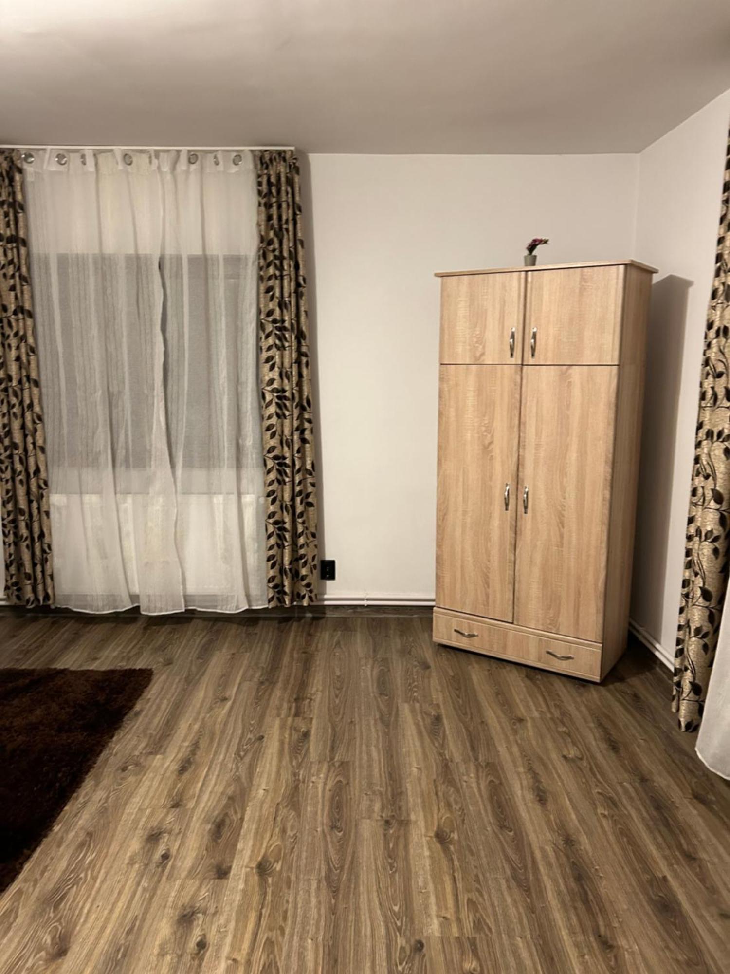 Apartament Casa Raraului Kimpulung Mołdawski Zewnętrze zdjęcie