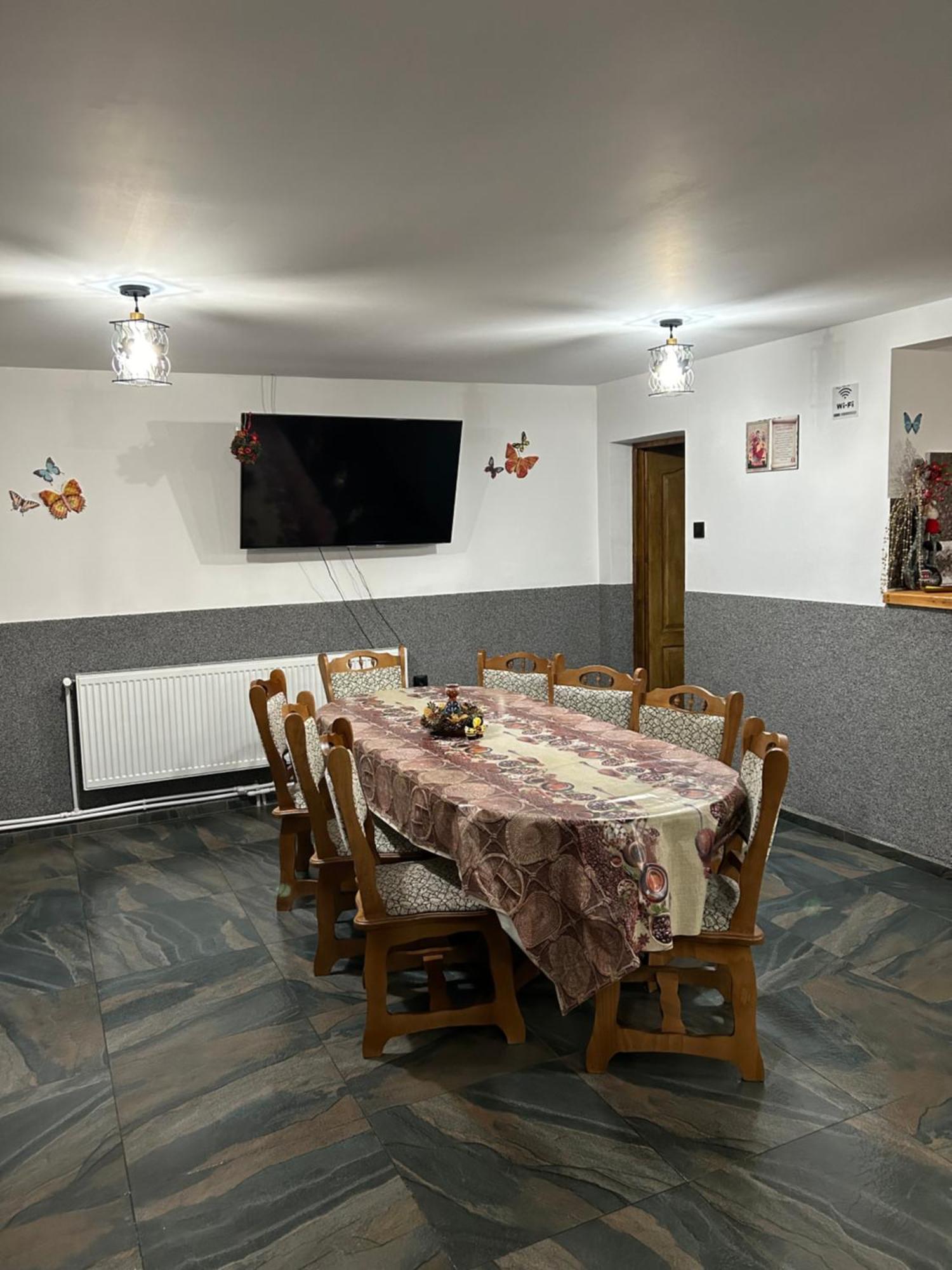 Apartament Casa Raraului Kimpulung Mołdawski Zewnętrze zdjęcie