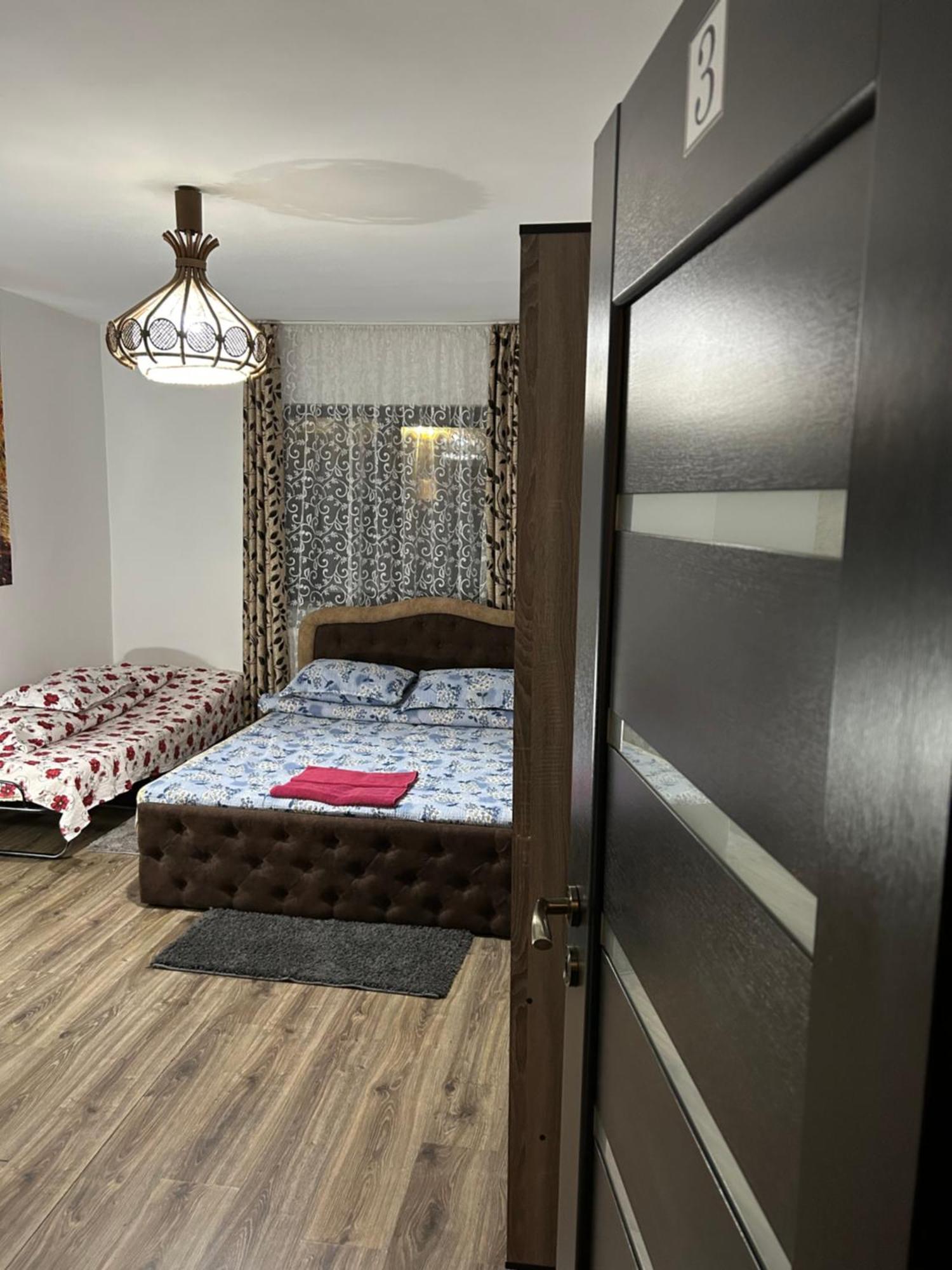 Apartament Casa Raraului Kimpulung Mołdawski Zewnętrze zdjęcie