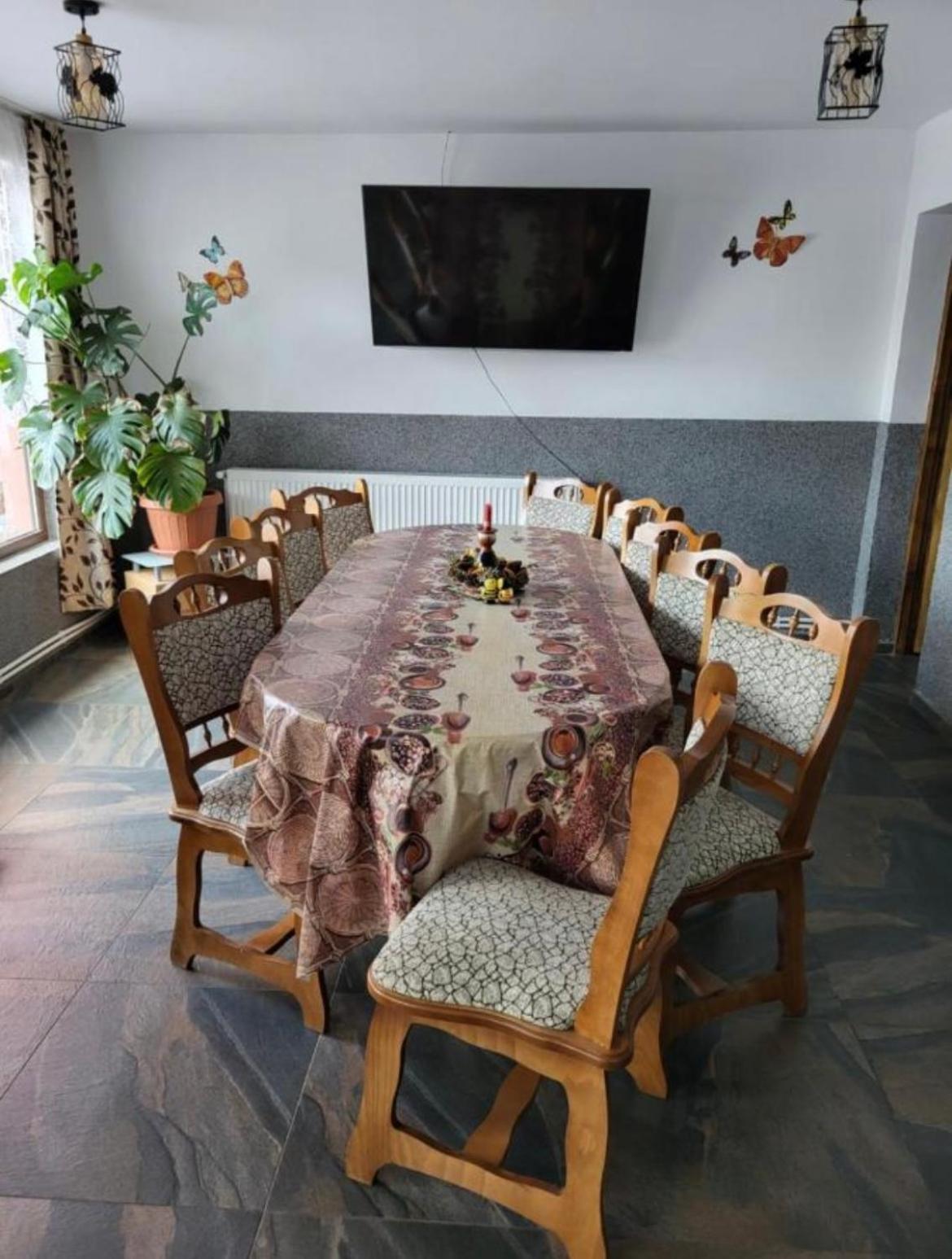 Apartament Casa Raraului Kimpulung Mołdawski Zewnętrze zdjęcie
