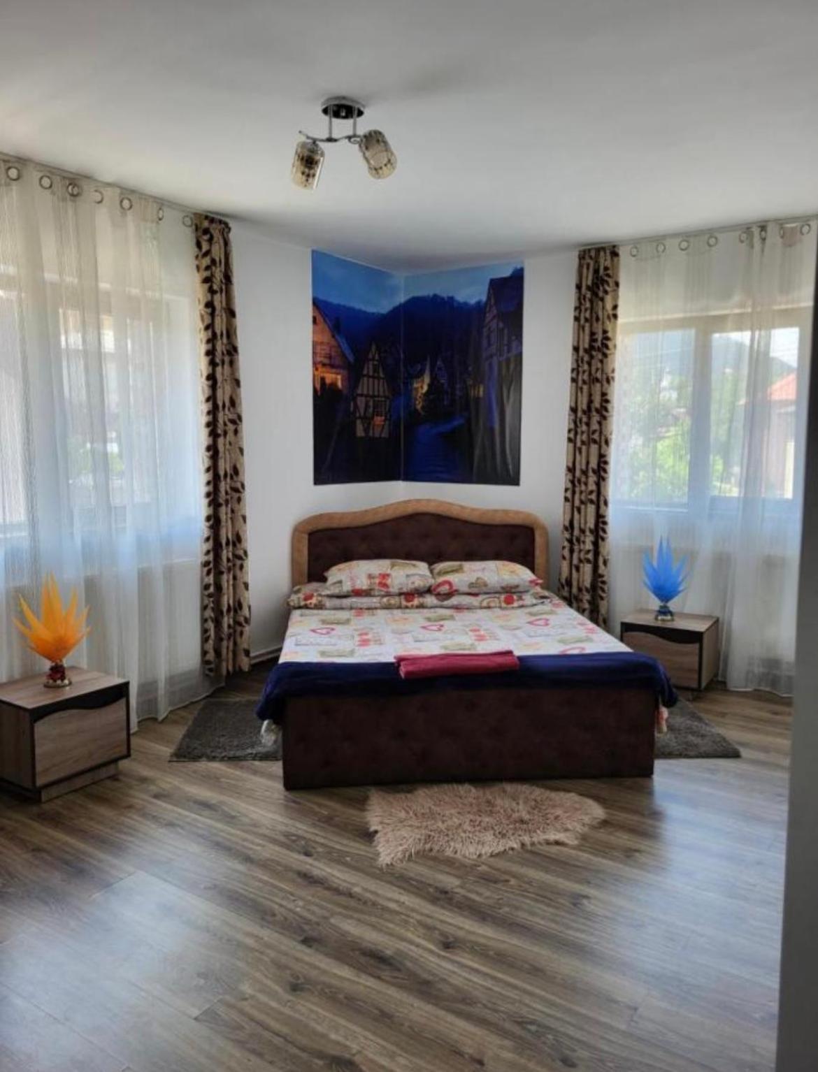 Apartament Casa Raraului Kimpulung Mołdawski Zewnętrze zdjęcie
