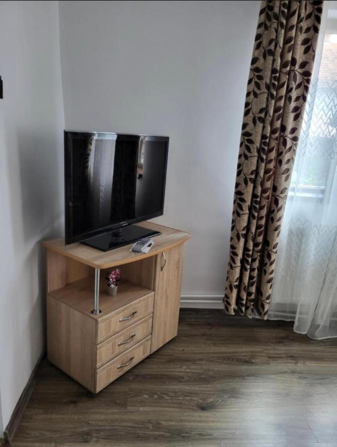 Apartament Casa Raraului Kimpulung Mołdawski Zewnętrze zdjęcie